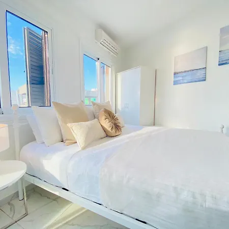 Phaedrus Living : Luxury Flat Lighthouse 75 *