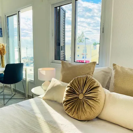 Phaedrus Living : Luxury Flat Lighthouse 75 *