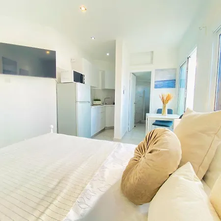 Apartment Phaedrus Living : Luxury Flat Lighthouse 75