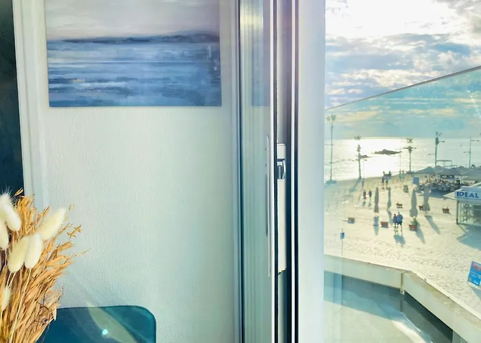 Daire Phaedrus Living : Luxury Flat Lighthouse 75 *