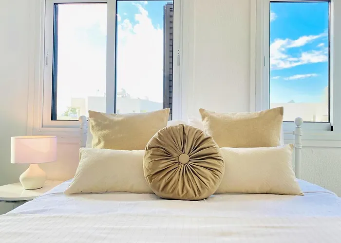 Phaedrus Living : Luxury Flat Lighthouse 75 Lejlighed Paphos